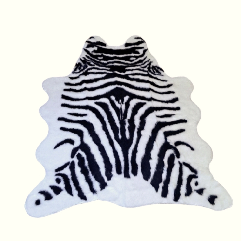 SEXY ZEBRA RUG - Picture 1 of 8